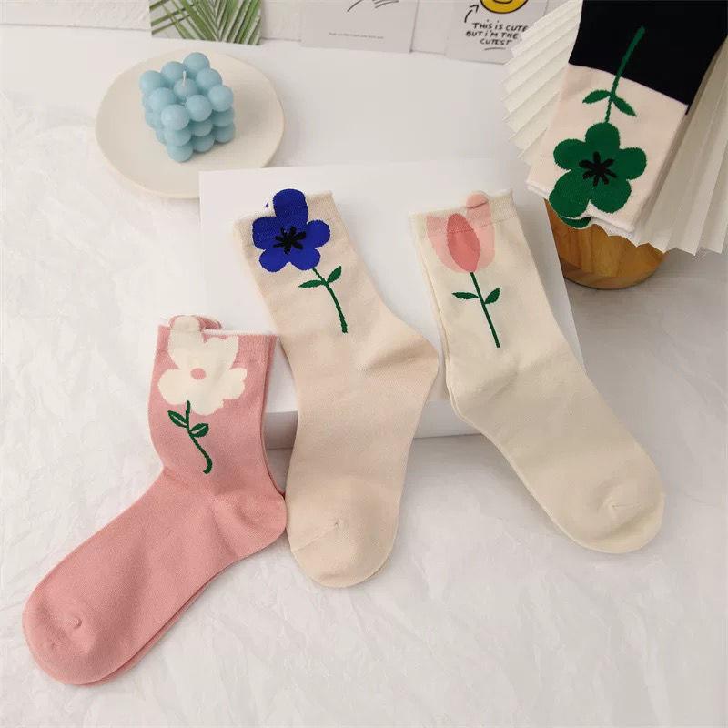 Đôi Vớ In Hình Hoa Tulip Dễ Thương Cho Nữ