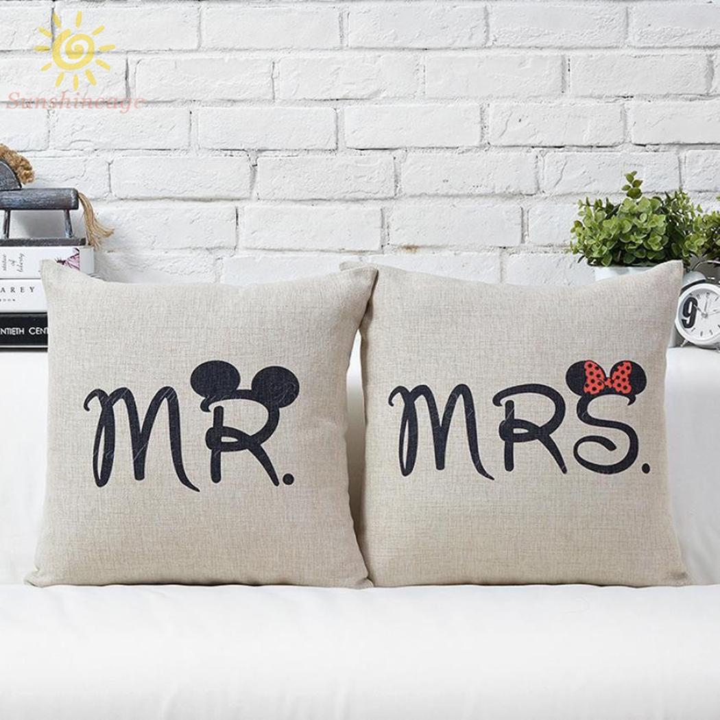 Vỏ Gối Sofa In Chữ Mr. Mrs