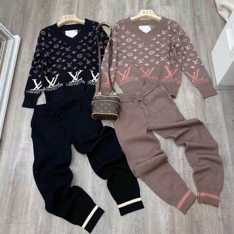 Set len L V bo gấu cổ V