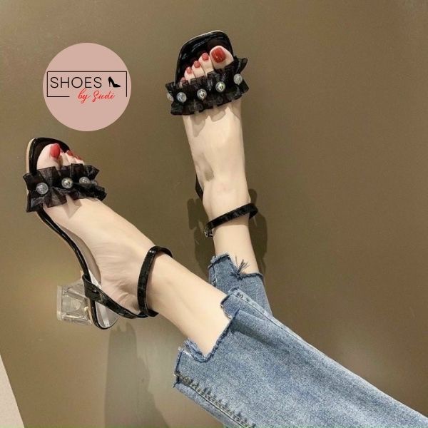 Giày cao 5p gót trong suốt SUDI SHOES Q165-BAA đôi sandal có quai ngọc với 2 màu đen trắng dễ phối đồ