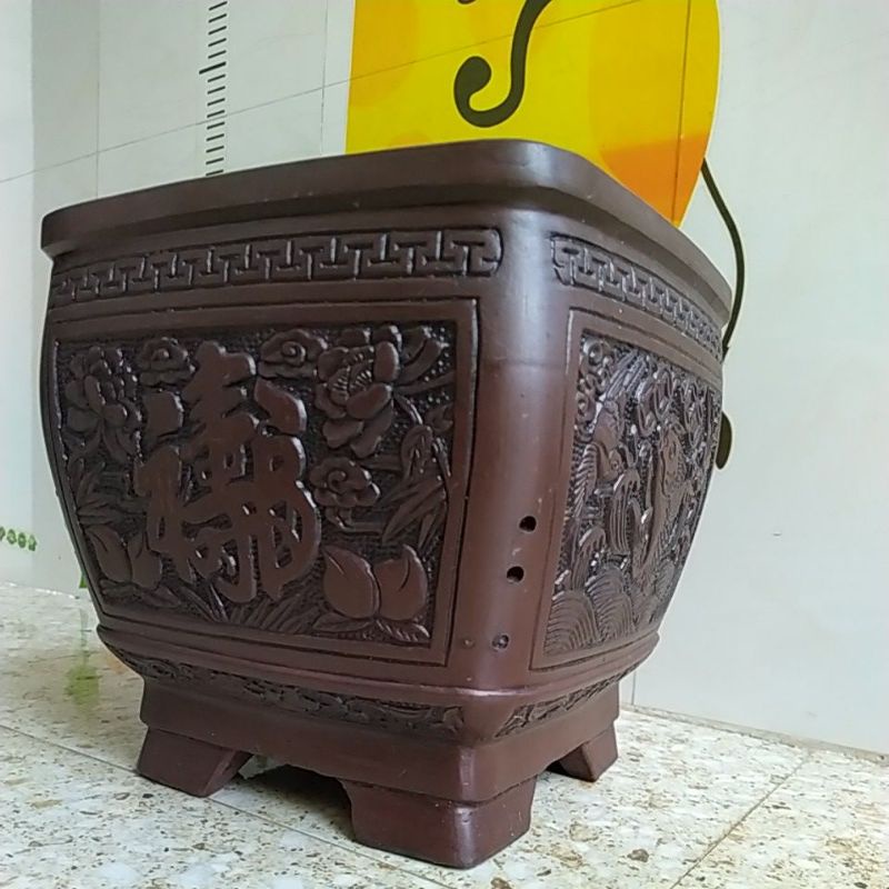 Chậu sơn Trung Quốc - Chậu vuông cao giả gỗ  - chậu vân nổi hoạ tiết