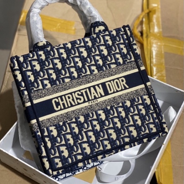 Túi Xách QUẢNG CHÂU CAO CẤP Dior Mini Thêu