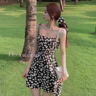 Đầm hai dây họa tiết hoa cúc xinh xắn cho nữ