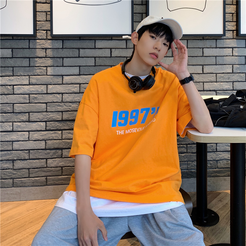 【4 Colors】M-5XL Oversized Tshirt Couple Shirts Korean Tops Harajuku Short-sleeved T-shirt Men's Summer Trend Five-sleeve Fashion Brand Ins Hong Kong Style Loose and Simple Half-sleeved Shirt