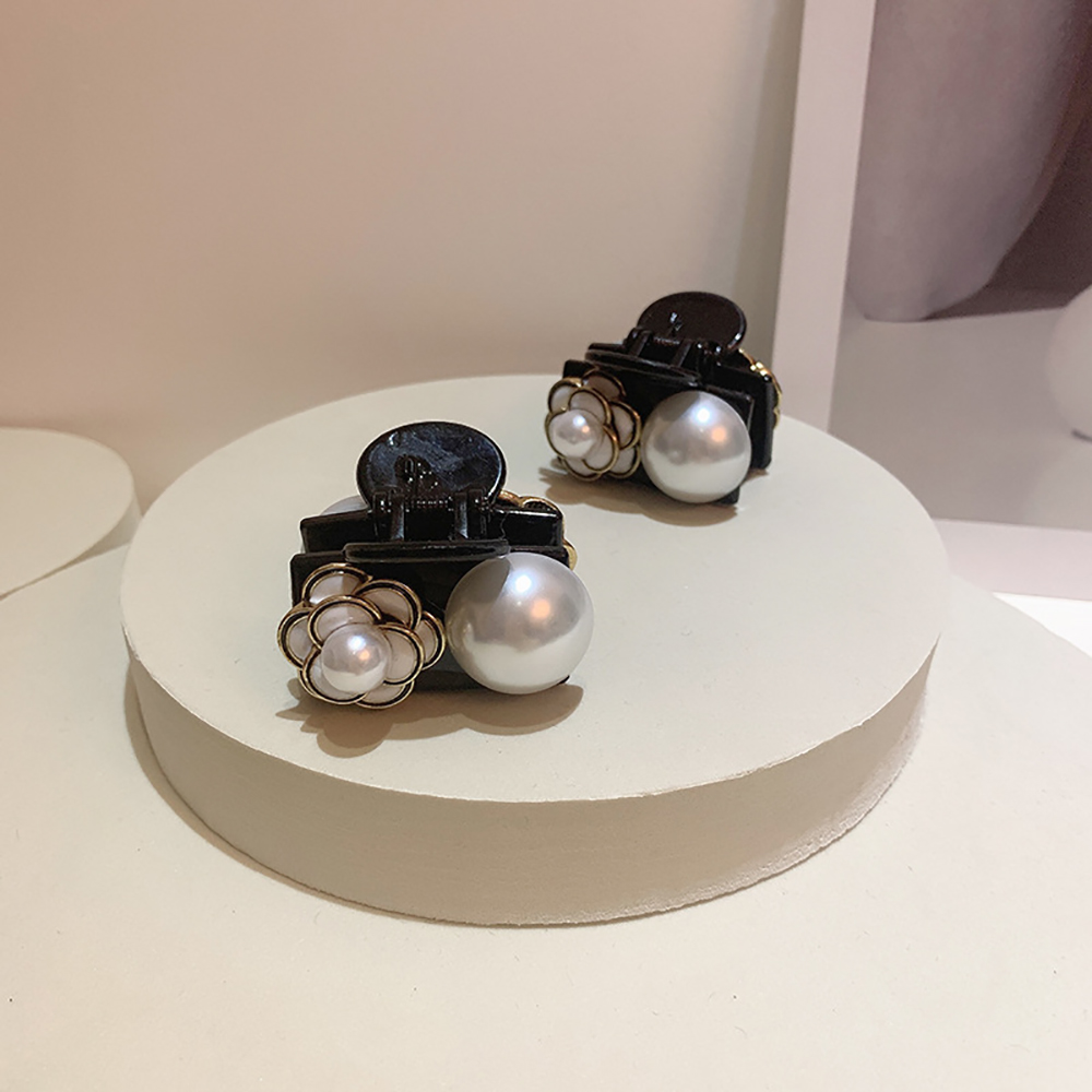 Kẹp tóc hình hoa đính ngọc trai thời trang dành cho nữ