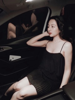 Váy 2D xếp li zara