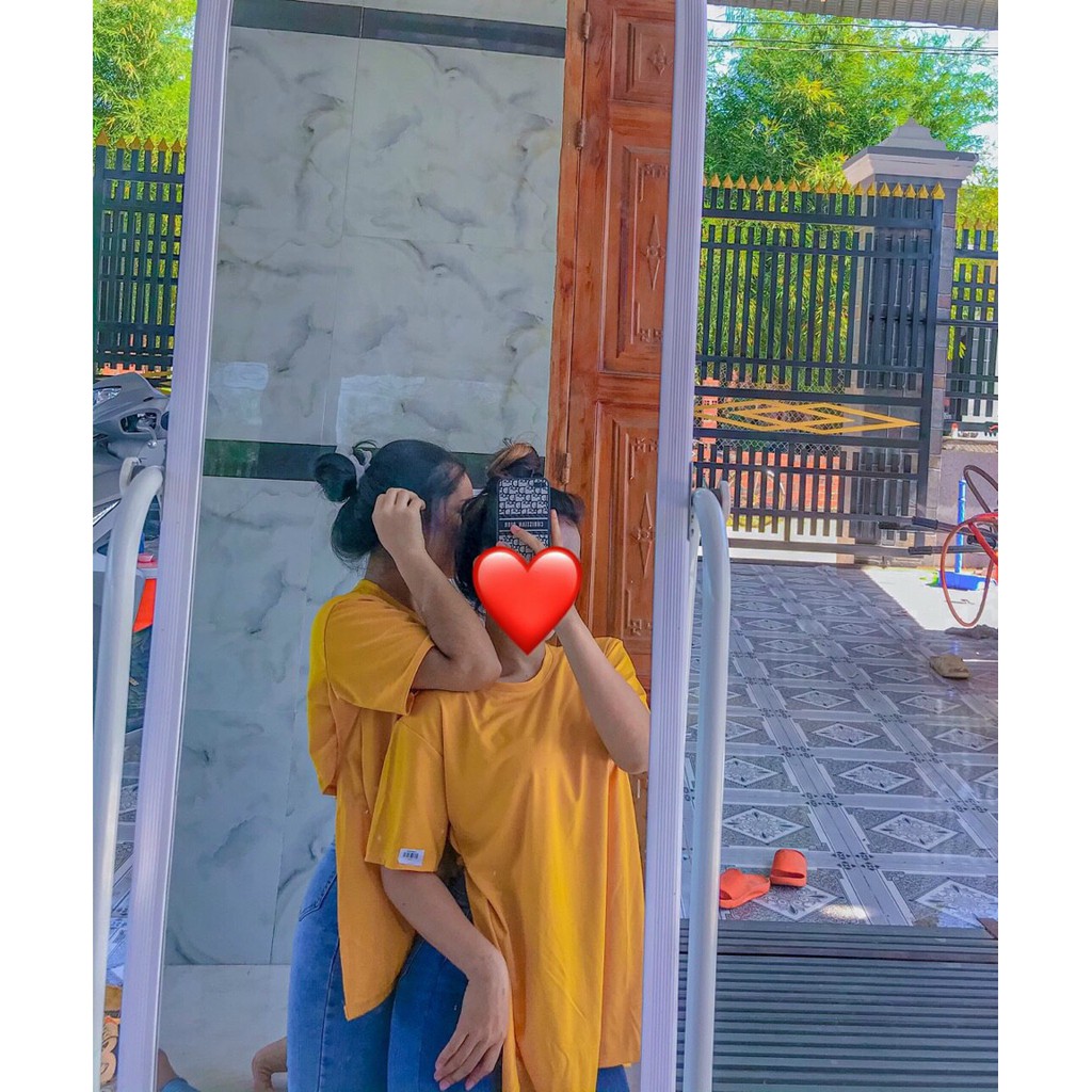 ÁO Thun Sẻ lưng Cách Điệu