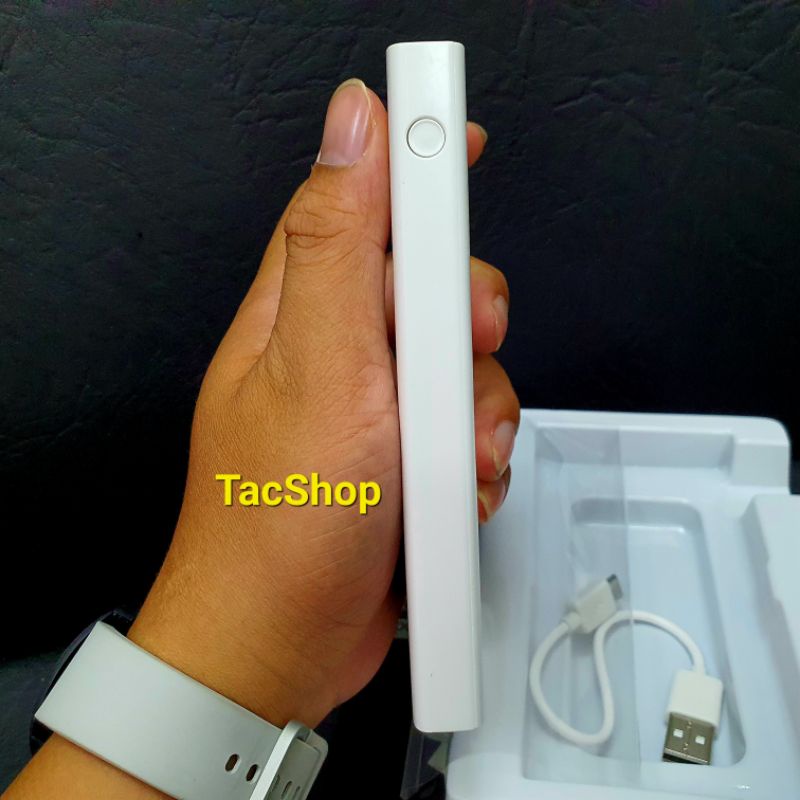 Pin dự phòng Pisen TS-D314 dung lượng 10500mAh hỗ trợ sạc nhanh QC 3.0 và PD 22.5W - tích hợp màn hình LCD