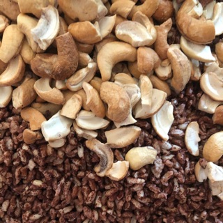 Cốm gạo lứt hạt điều(500g)