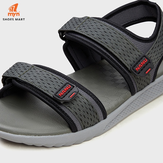 Sandal Nam Nanu F2 đế bằng basic màu Dark grey họa tiết đen