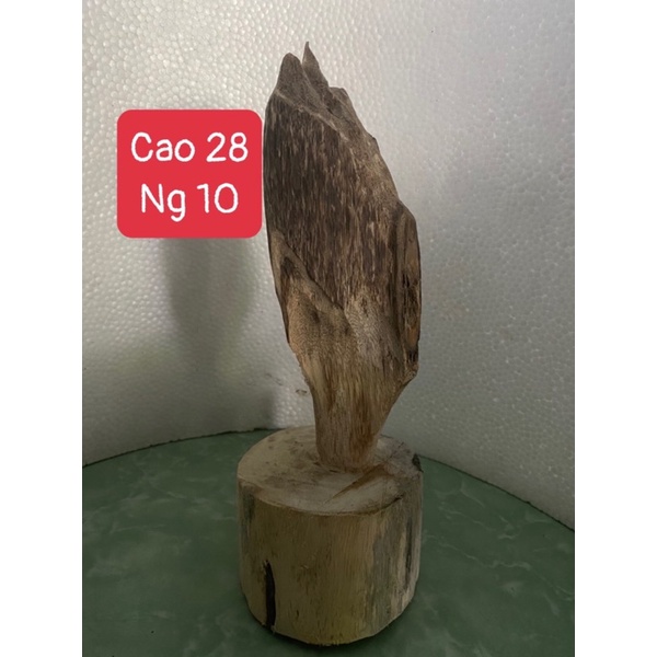 Trầm cảnh phong thuỷ để bàn làm việc.