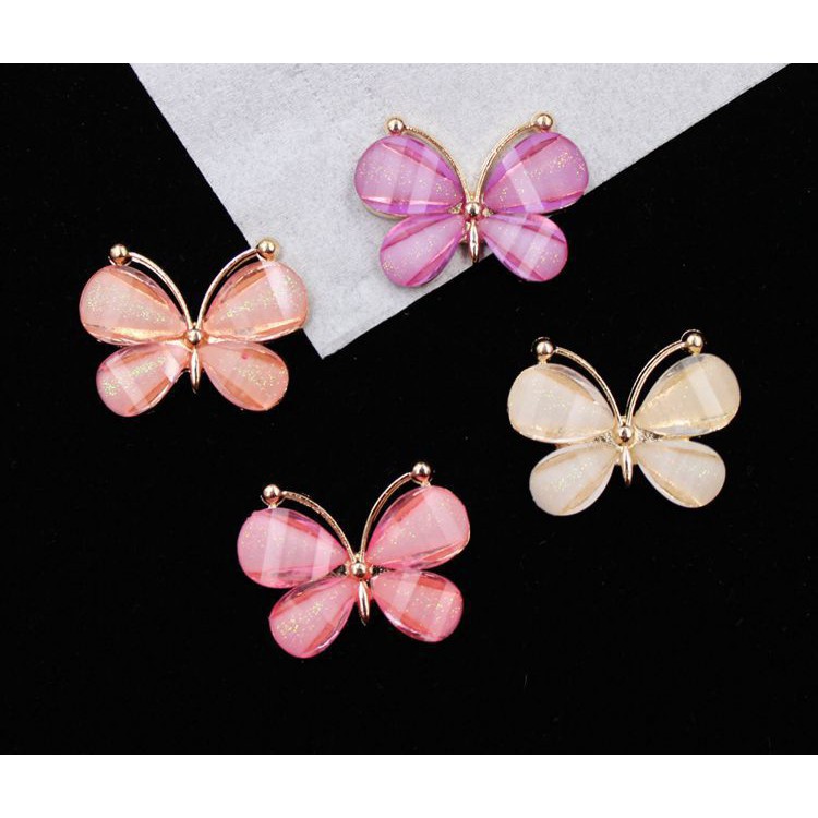 Hình bướm nhiều màu - Phụ kiện đính túi handmade