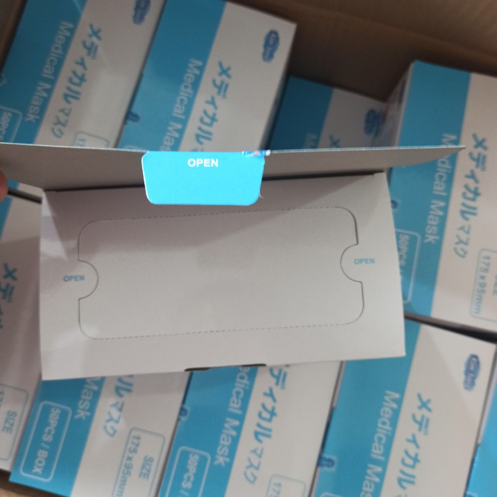 Khẩu trang y tế 4 lớp kim sora tiêu chuẩn nhật bản (hộp 50 chiếc)