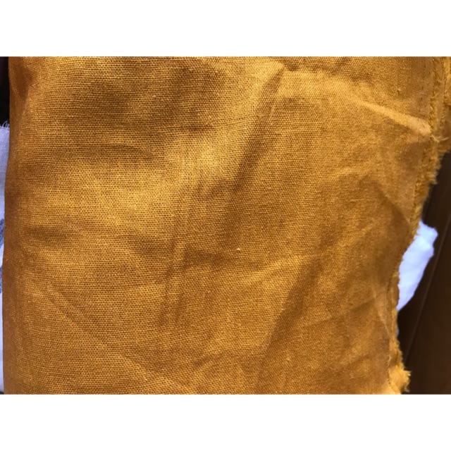 Vải linen bột màu vàng cam (đậm hơn vàng mustard)