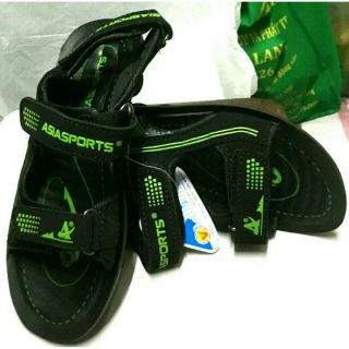 Giày sandal bé trai