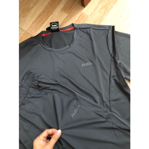 Bộ thể thao nam xuất Hàn