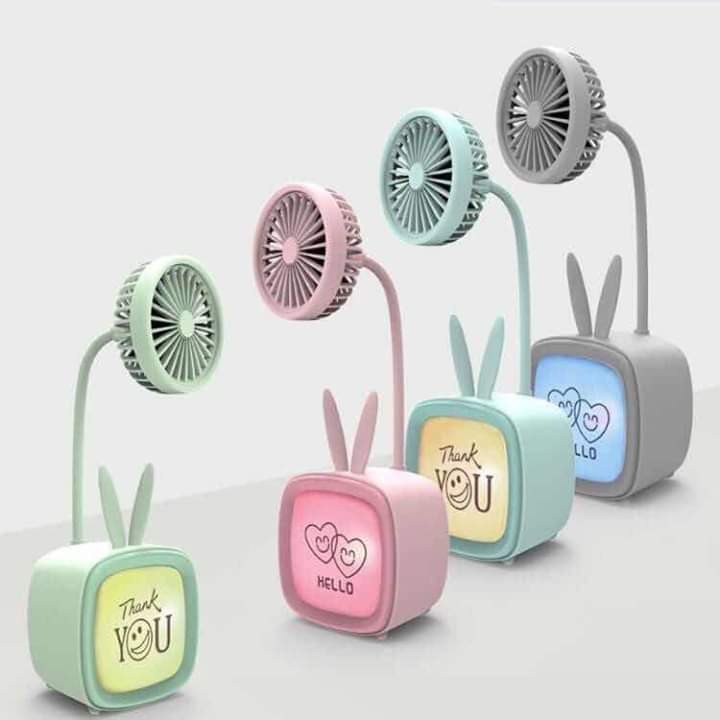 Quạt Tích Điện Để Bàn Mini HOT Nhất Hè (Mẫu Tivi có đèn)