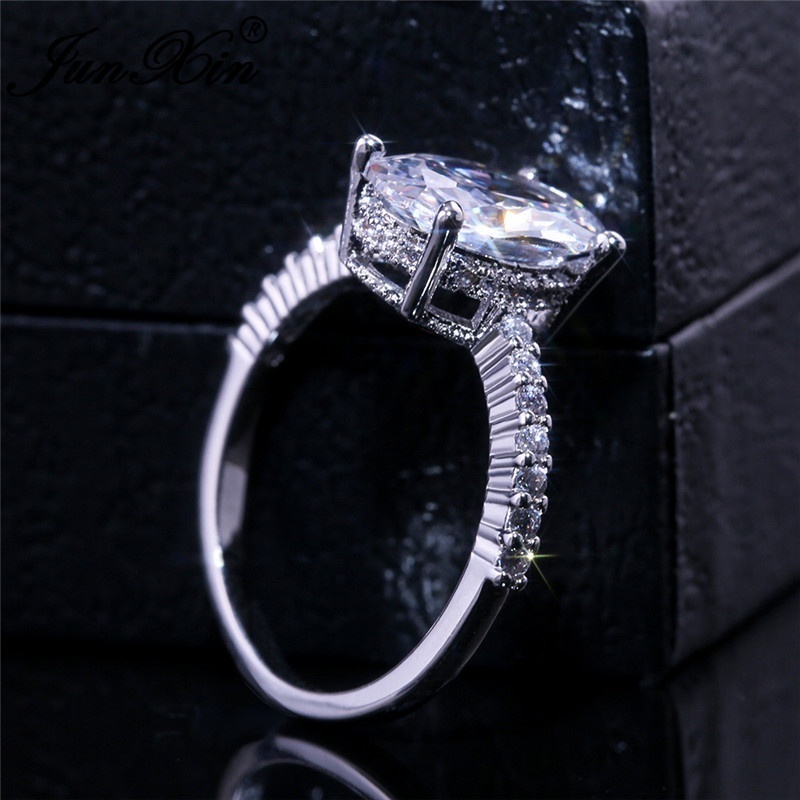 Nhẫn Đính Hôn zircon Hình oval Thời Trang Mới Cho Nữ