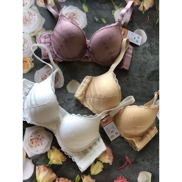 Áo ngực Lovely 1130 hàng Việt Nam xuất Nhật