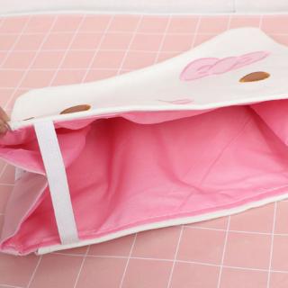 Hộp khăn giấy bằng da Hello Kitty