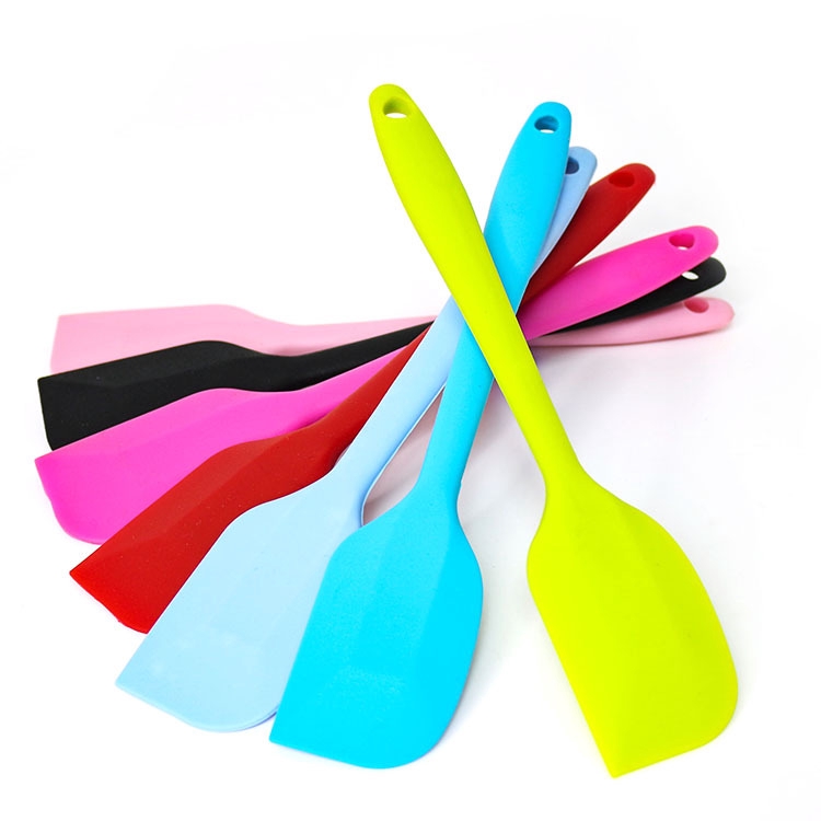 Cây Vét Bột Làm Bánh Bằng Silicone 21cm