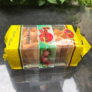 Bánh sampa làm tiramisu