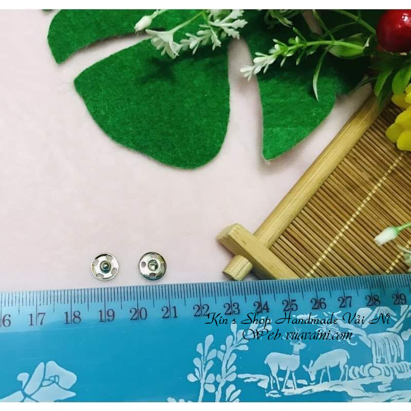 Nút bấm nút bóp hàng xịn không rỉ màu trắng/đen có lỗ khâu may dễ dàng dùng trong may mặc, handmade, sản xuất đời sống