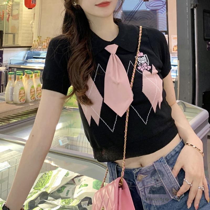 Áo Thun Dệt Kim Ngắn Tay Cổ Bẻ Thêu Họa Tiết Hình Thoi Có Cà Vạt Cho Nữ