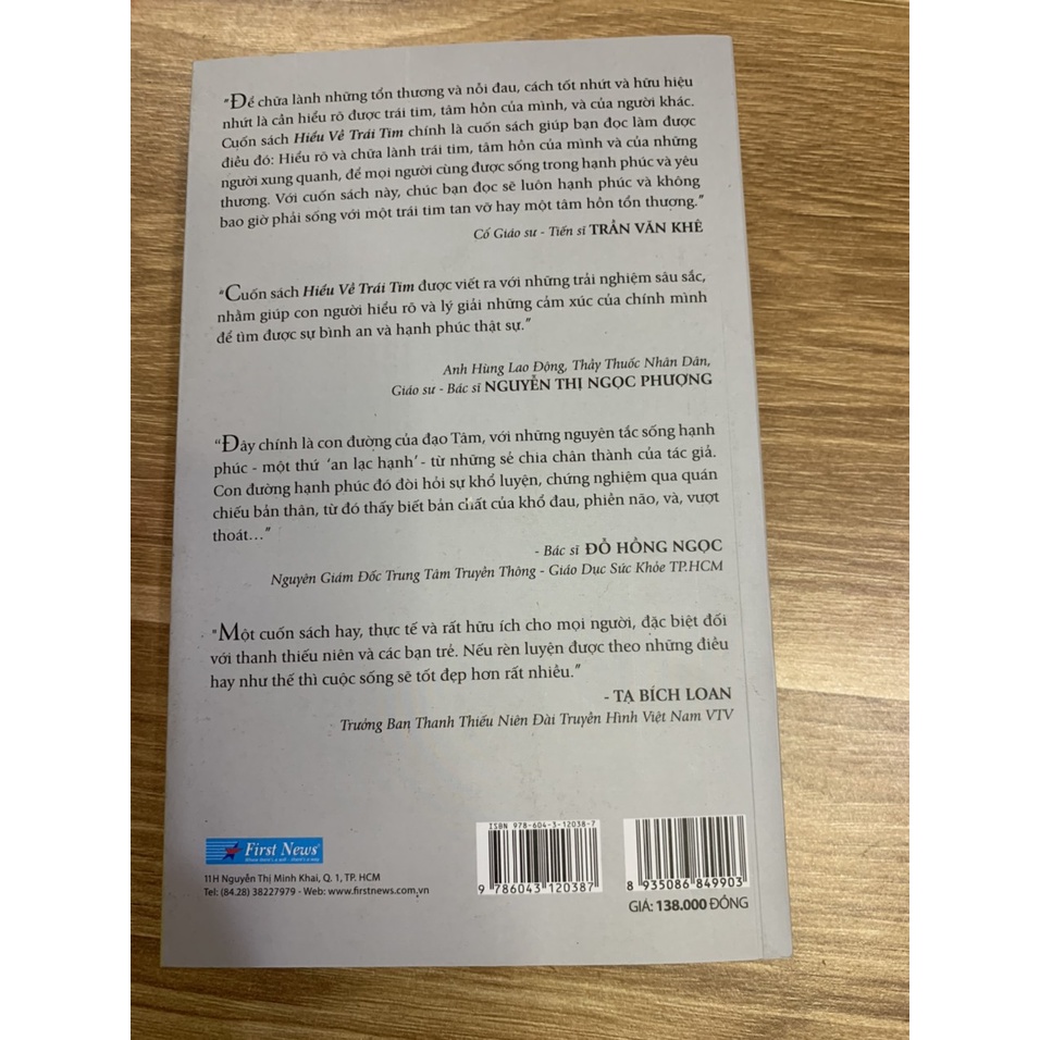 Sách - Hiểu Về Trái Tim