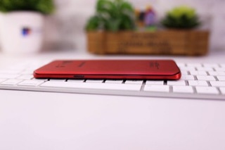 Skin Dán Samsung Đỏ Xước