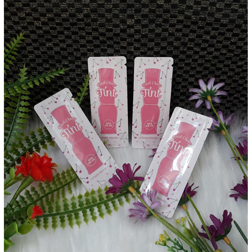 Son sữa dưỡng môi Fresh Cherry Tint PK001 - Màu hồng phấn