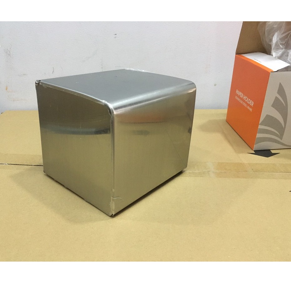 Lô giấy vệ sinh hộp kín Inox 304 dày dặn