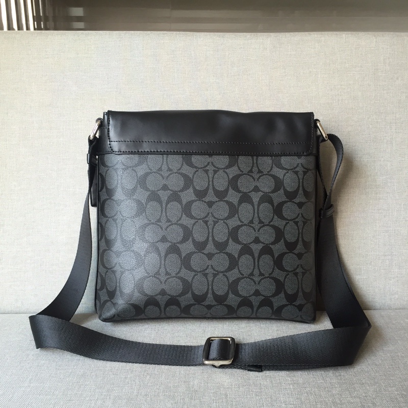 Túi đeo vai nam Coach / F71765 / Cặp nam / Túi Messenger nam | BigBuy360 - bigbuy360.vn