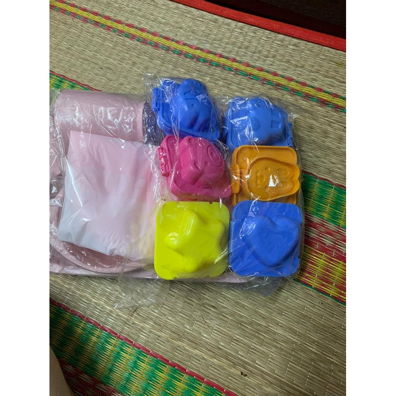 Bộ 6 khuôn bento ép cơm tạo hình ngộ nghĩnh đáng yêu cho bé ăn dặm