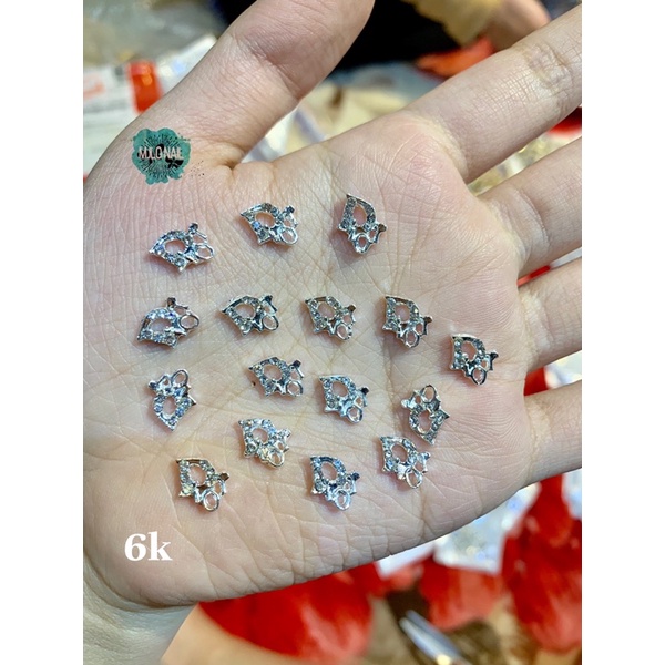 Đá hình trang trí móng tay