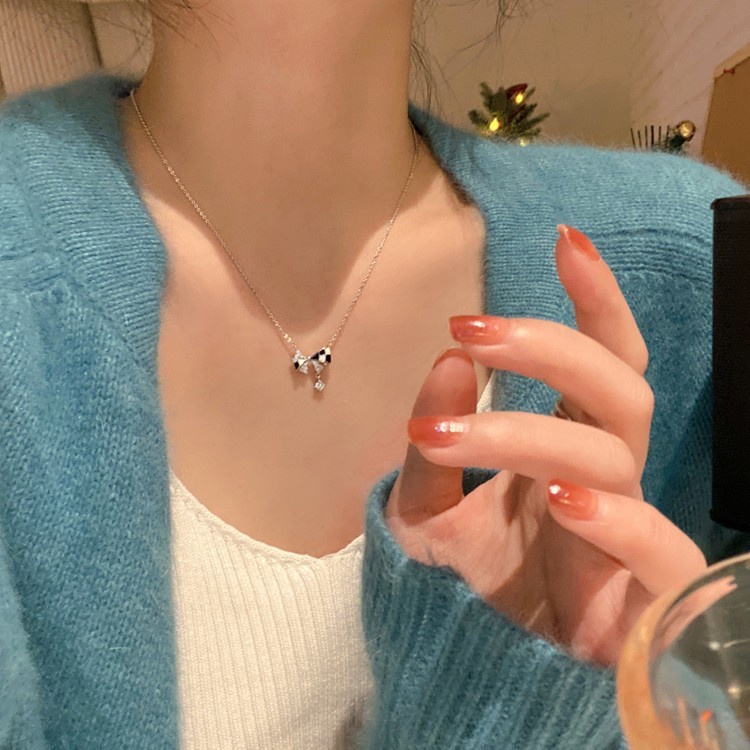 Vòng cổ MặT HìNh Ngôi Sao PhốI NgọC Trai Giả ThờI Trang Cho Nữ