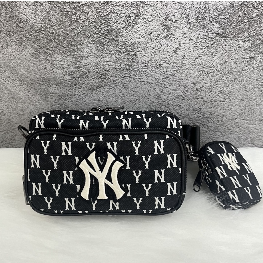 Túi MLB Monogram Mini Crossbody Bag New York Yankees