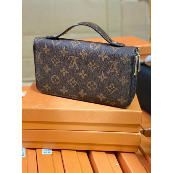 VÍ LV DOUBLE ZIPPER FULLBOX