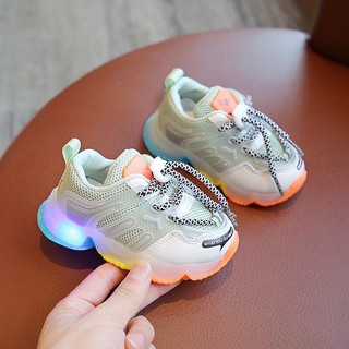 giày trẻ em phát sáng dáng thể thao
