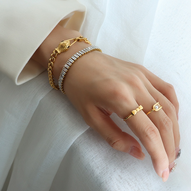 Vòng tay thép titan đính đá zircon sang trọng phong cách Pháp mã e238