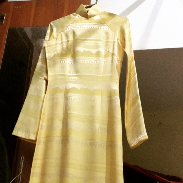 Áo dài gấm Thái Tuấn, hàng thiết kế, size S