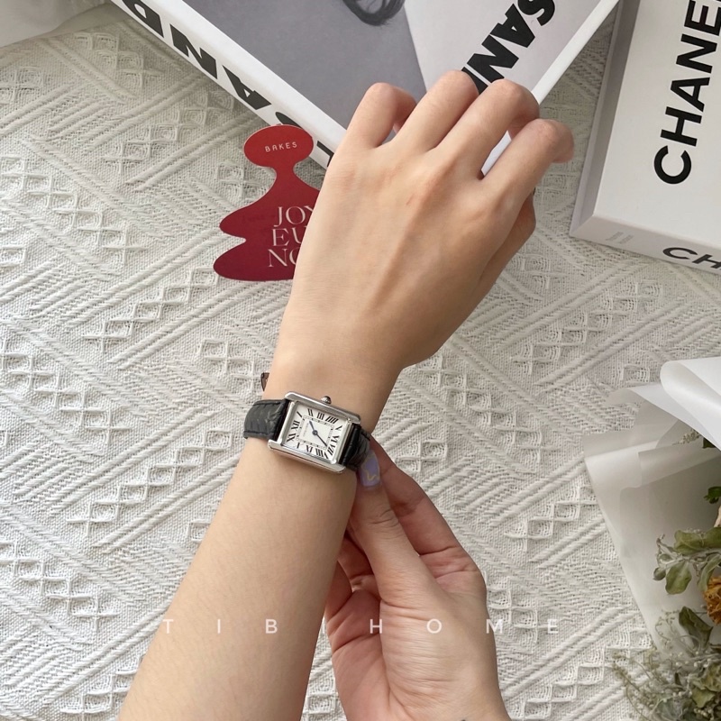 Đồng hồ dây da cao cấp nữ CTR23x30mm màu đen mặt trắng viền vàng hồng kiểu la mã sang trọng cổđiển kèm box