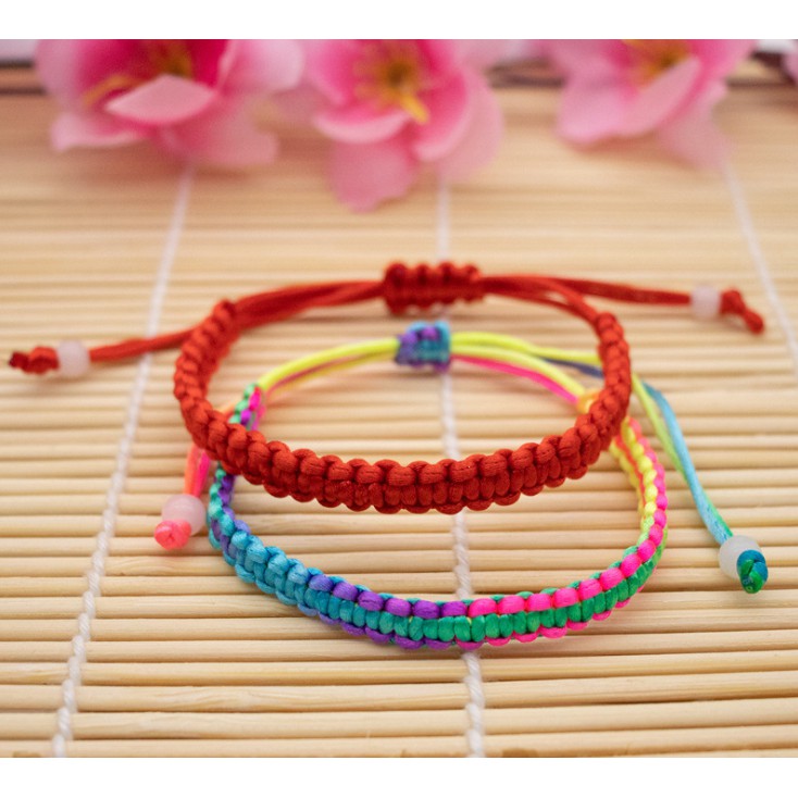 Vòng chỉ đỏ đính hạt CD49