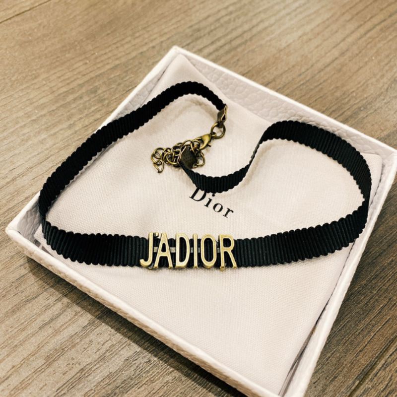 Vòng cổ Jadior