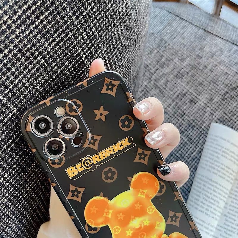 Ốp Iphone - Ốp Idm Viền Vuông Bảo Vệ Camera In Hình Bearbrick 8plus/XsMax/11ProMax/12ProMax/13ProMax
