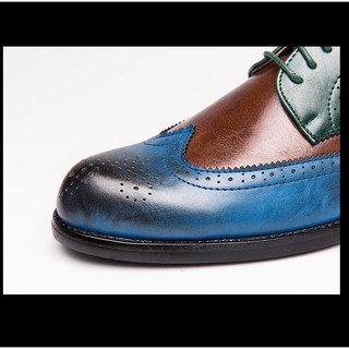 Noble vintage leather shoes for men