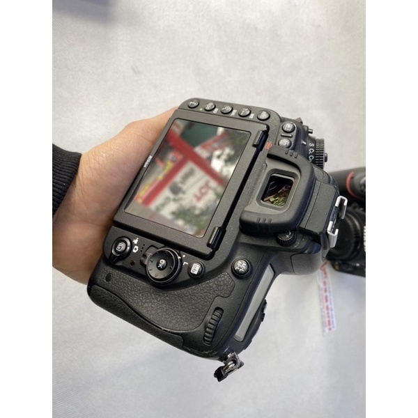 Máy ảnh Nikon D750