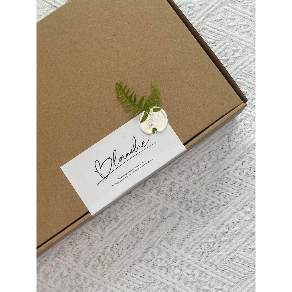 Đầm sơ mi trắng GUINE SHIRT DRESS  dài thắt dây, Đầm suông trắng