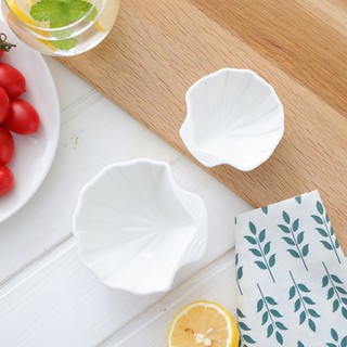 Bát sứ ăn dặm hình vỏ sò 7cm - 10cm - Trắng