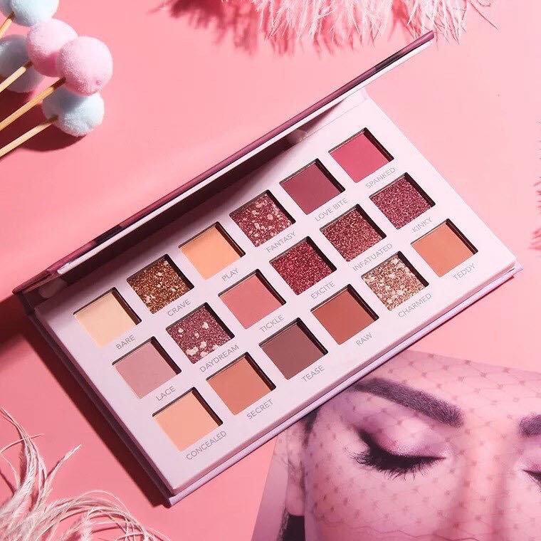 Bảng mắt Shadow Pallette của Huda believe